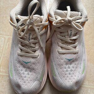 Hoka Clifton 9 Women Vanilla Astral